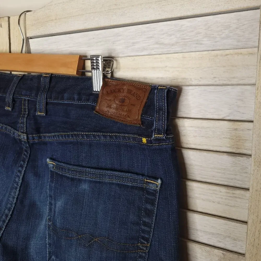 💛3/$15 Lucky Brand Vintage Straight Mens Jeans 34 34x32 35 waist Dark blue - Picture 3 of 9